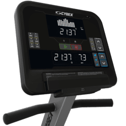 Photo de la console du vélo semi-allongé Cybex R Series.