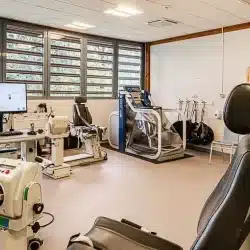 CliniqueUSMRULesUGrandsUChenesUIniceaUBordeauxU-Ukinesitherapie
