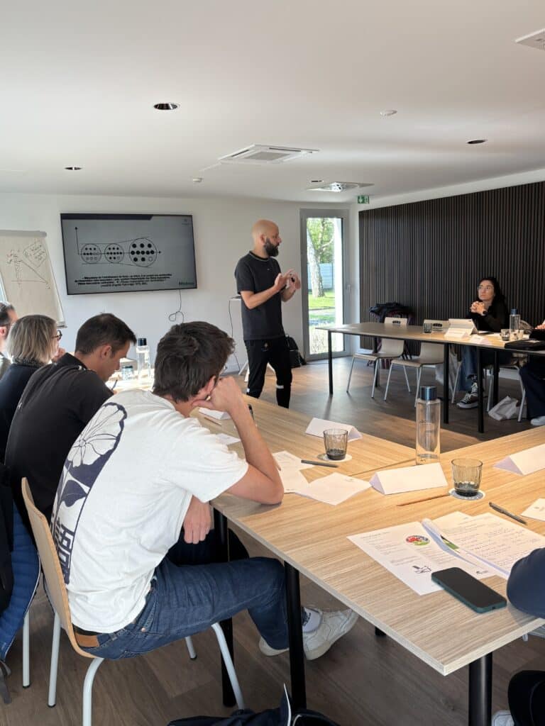 Photo d'une formation à Clairefontaine par l'Academy Médimex Athlex